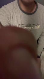 Grey2001_ webcam model stream image