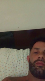 Boys2trend webcam model stream image
