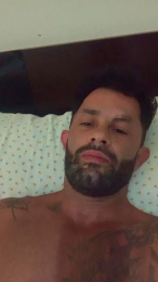 Boys2trend webcam model stream image
