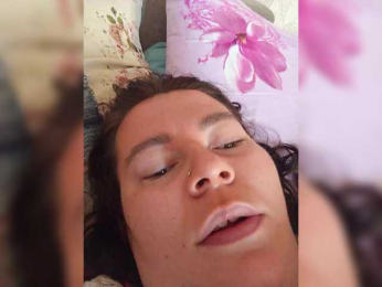 Liz-Tess webcam model stream image
