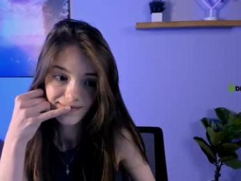 mia_starrr_ webcam model stream image