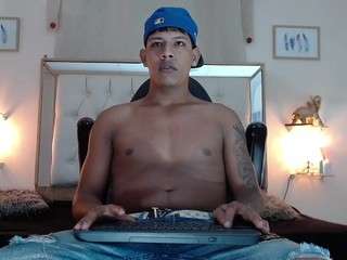 mr-stiven webcam model stream image