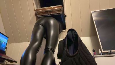 MkEnergy webcam model stream image