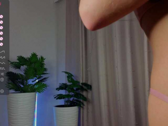 HellyPaw webcam model stream image