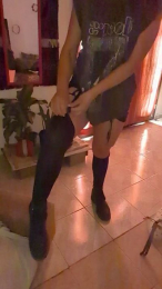 Kynky_ webcam model stream image