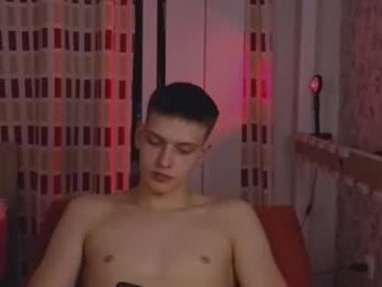 yrshela webcam model stream image