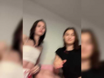 ZoyaVikki webcam bongacams model stream image