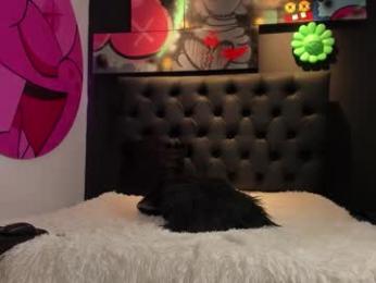 isaac_cryston webcam model stream image