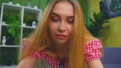 CloverBooton webcam model stream image
