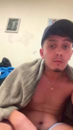 AlanyAdam webcam model stream image