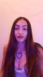 Luciavolvi2 webcam model stream image