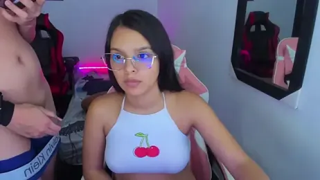 jessi_and_boy webcam model stream image