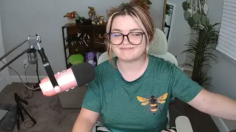 Briieverly webcam model stream image