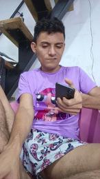 hot_latin20CM webcam model stream image