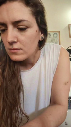 Almita02 webcam model stream image