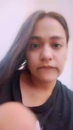 Ella_big webcam model stream image