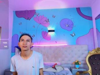 DarkLiightt webcam model stream image