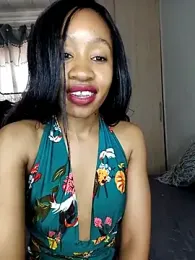 CocoSexyBabe webcam model stream image