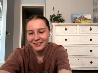 Idella Suppa webcam model stream image