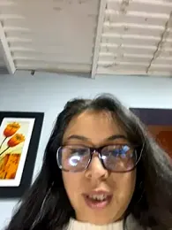 Rouuse95 webcam model stream image