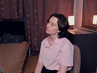 Indira Okura webcam model stream image