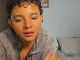 Mark Bronce webcam model stream image