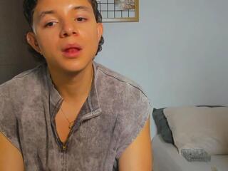 Mark Bronce webcam model stream image