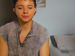 Mark Bronce webcam model stream image