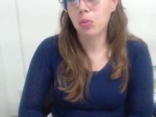 kate-and-jenna webcam model stream image