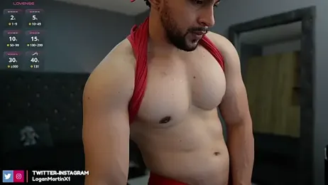 LoganMartinX webcam model stream image
