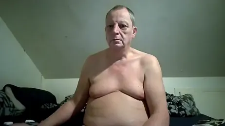 chubbybear2cum webcam stripchat model stream image
