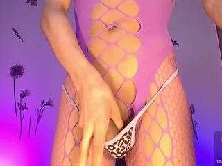 stefany-24 webcam model stream image