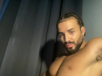 kingomzie webcam model stream image