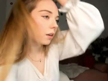thisisamelia webcam model stream image