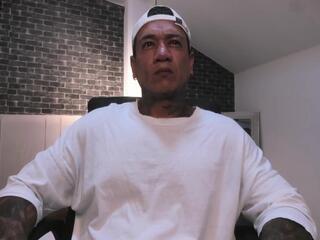 Inosuke Evans webcam model stream image