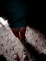 poojaseductive webcam model stream image