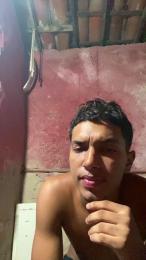 Pauzudo18vini webcam model stream image