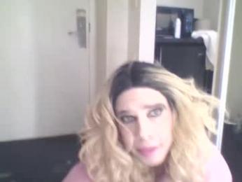 daniellledancing webcam model stream image