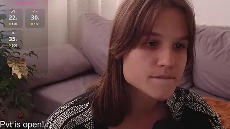 Your_Hand_In_mine webcam model stream image