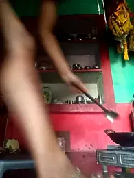 cute_diya_12 webcam model stream image