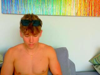 Matthew Bieber webcam model stream image