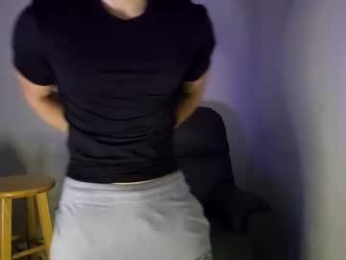 lilhotnando webcam chaturbate model stream image