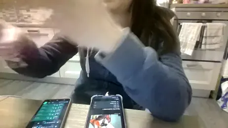 Camaleontica webcam model stream image