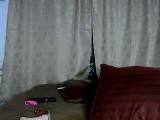 sweetass-18 webcam model stream image