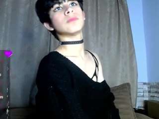 sweetass-18 webcam model stream image