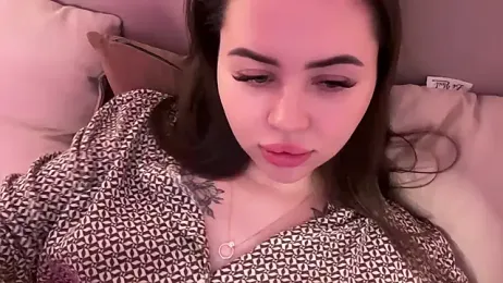 AlmaryKim webcam model stream image