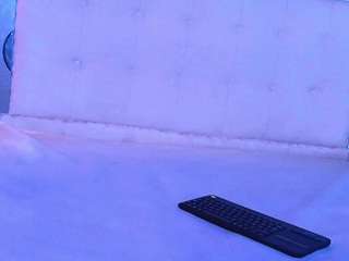 emily-casstillo webcam model stream image
