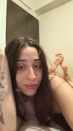 Shantt05 webcam model stream image