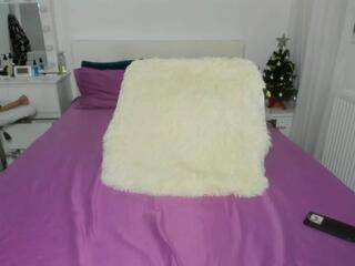 Asha Ako webcam model stream image