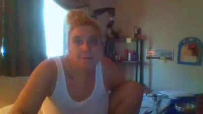 mindy2025_ webcam model stream image